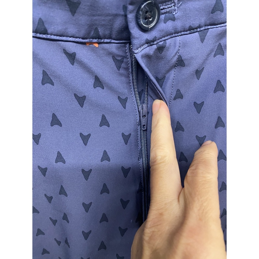 Greg Norman Chino Shorts Mens 36 Blue Geometric Stretch Golf Performance Tennis - Picture 8 of 10